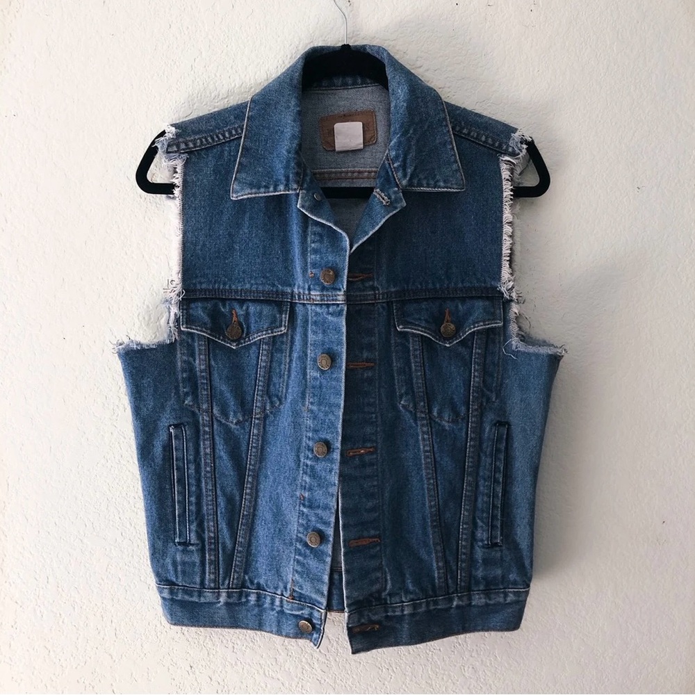 Classic Distressed Blue Denim Jean Vest Size Medium Vintage
